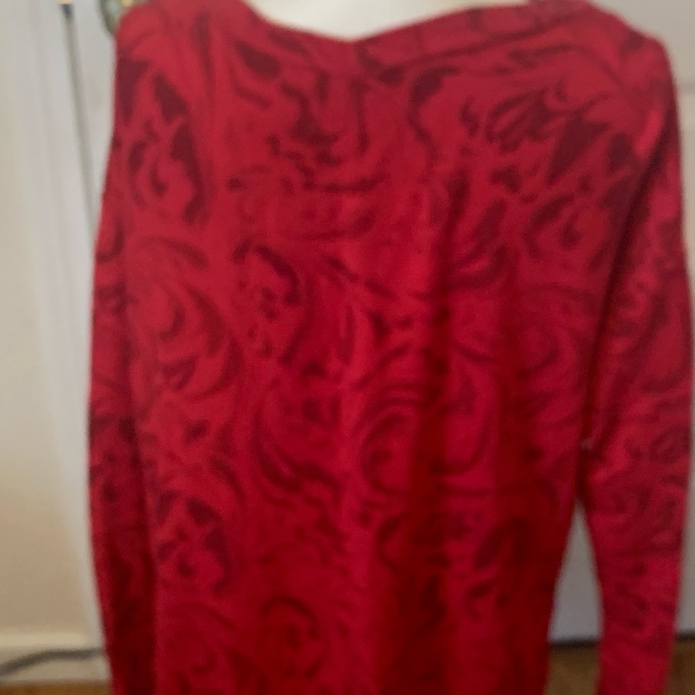 Athleta Coaster Luxe‎ Sweater Size L Red V-Neck lightweight thumb holes Relaxed - Picture 5 of 11